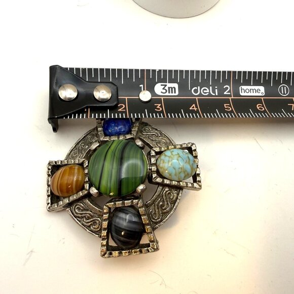 VTG Celtic Style Multi Stone Glass Agate Brooch Round Faux Turquoise Lapis Fashi - Picture 10 of 10